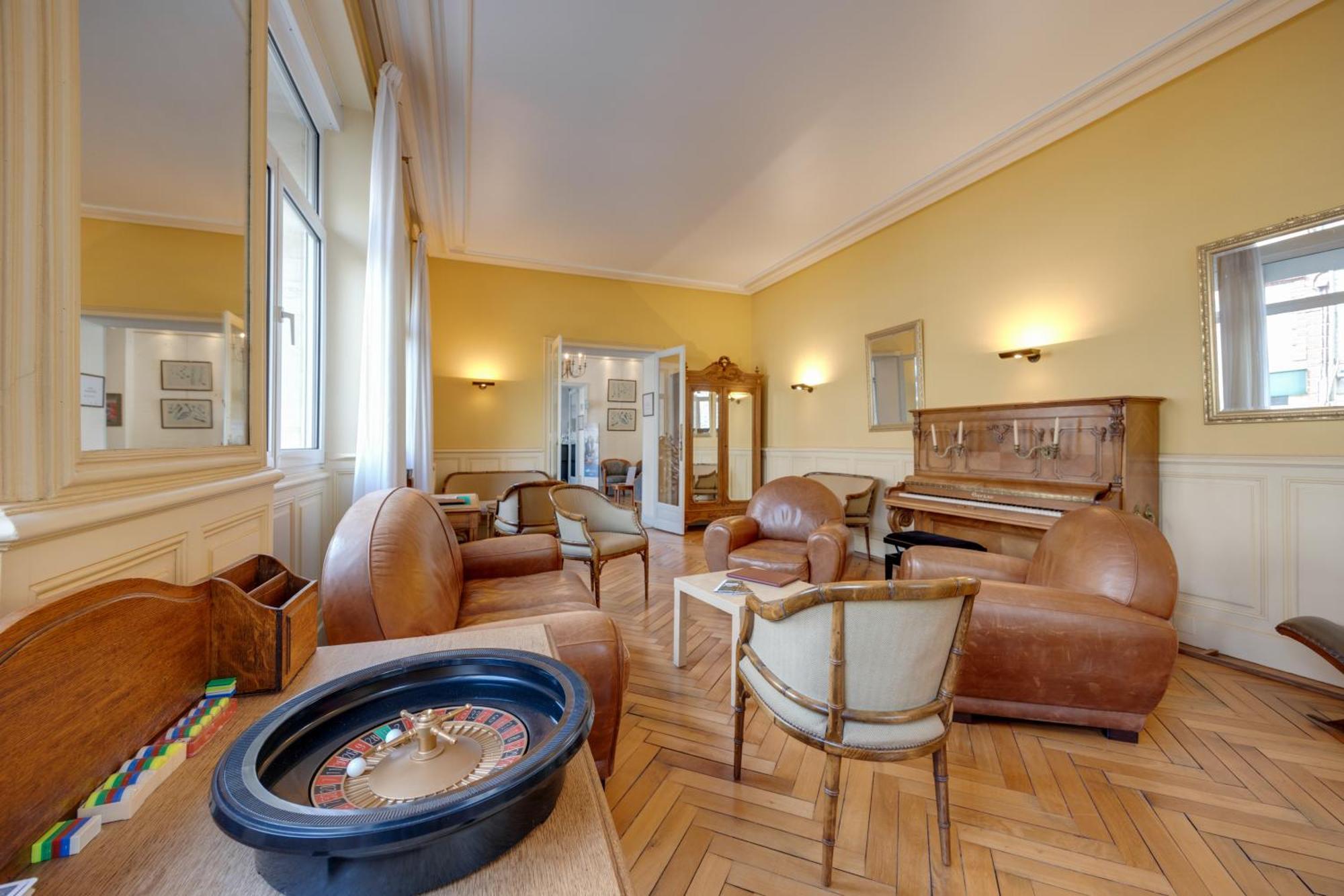 努维尔酒店 Bagnoles de l'Orne Normandie 外观 照片